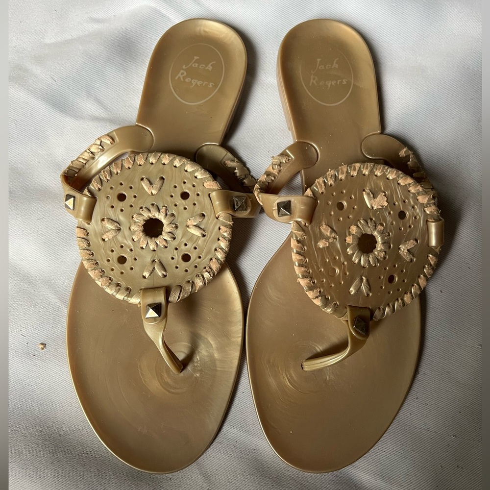 Jack Rogers Women's Size 9 Sandal Gold Georgica Jelly Thong Medallion Flip Flops